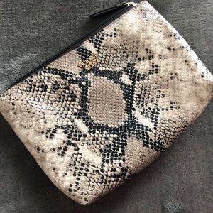 Victoria’s Secret makeup bag